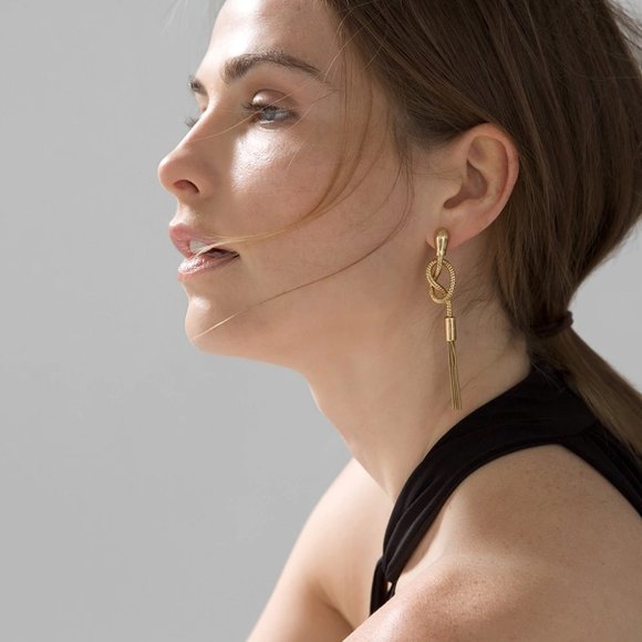 WHBM Goldtone Snake Linear Earrings Gorgeous! - Picture 2 of 6